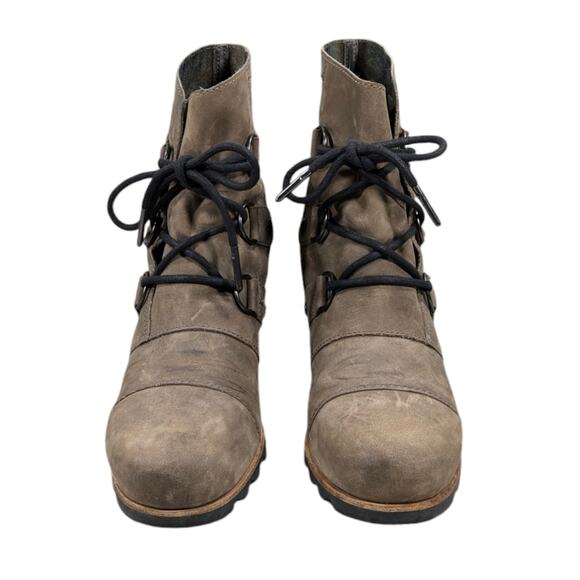 Sorel Addington Boots GUC $250 Size 10 S2931 - Picture 4 of 12